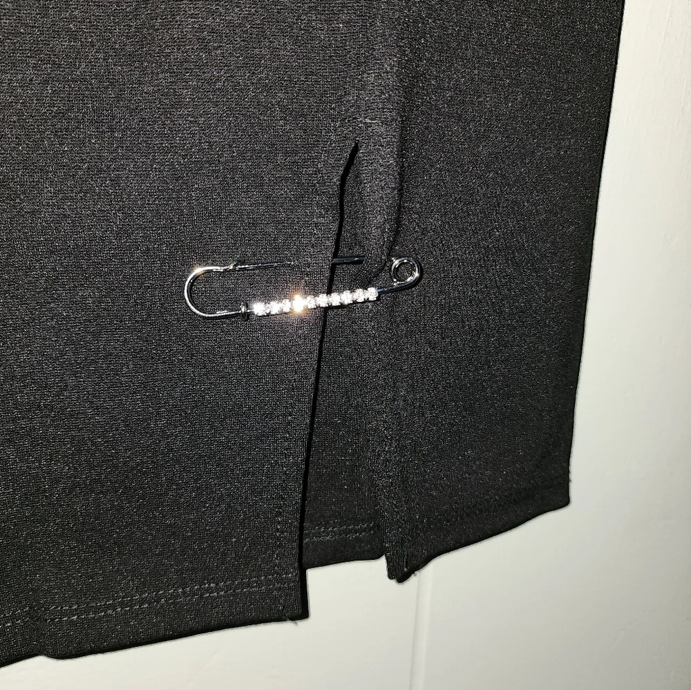 NWT Dolls Kill Sexy Classy Black Skirt , With Blinged Put Safety Pin 🧷 - Picture 7 of 9